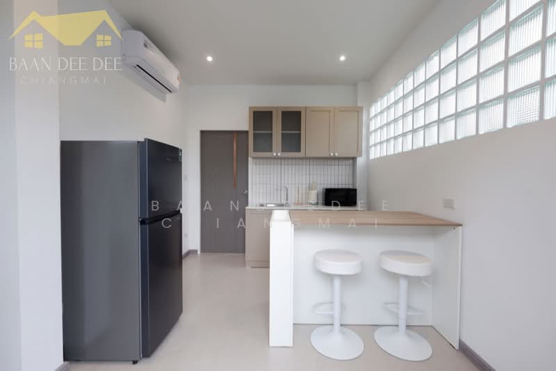 Luxury Pool Villa for Rent near Jedyord plaza, Chiang Mai Rental Price: 68,000 THB / month No.2P005, Chiang Mai, Chang Phuak, Muang Chiang Mai, Chiang Mai, 4 Bedrooms, 180 sqm, Single Detached House For Rent, by Baandeedee Chiangmai, 500419553 - DDproperty.com