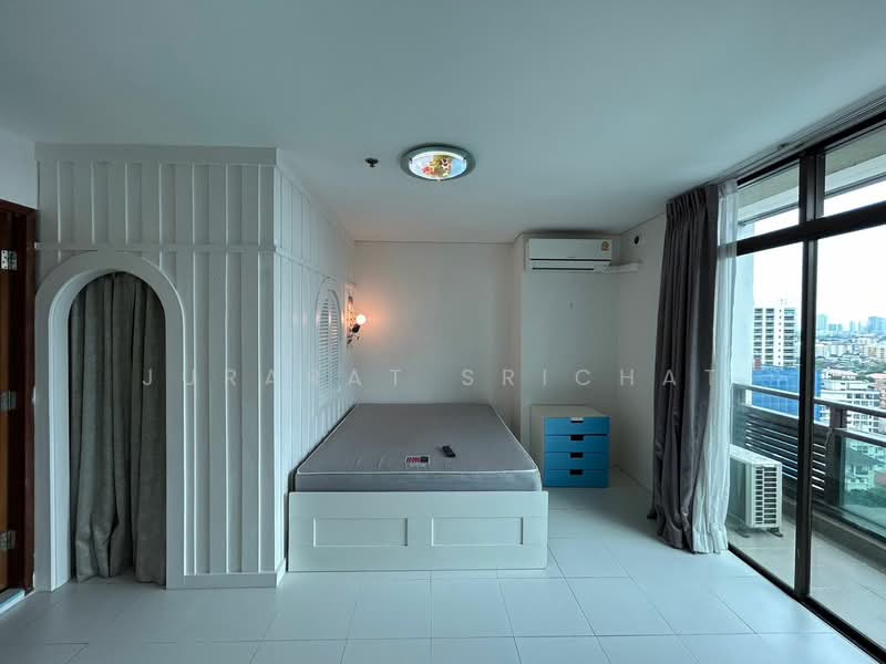 Lumpini Park View, Bangkok, Rama 4, Thung Maha Mek, Sathon, Bangkok, 1 Bedroom, 60 sqm, Condo For Rent, by Jurarat Srichat, 500419559 - DDproperty.com