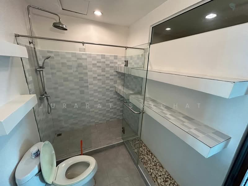 Lumpini Park View, Bangkok, Rama 4, Thung Maha Mek, Sathon, Bangkok, 1 Bedroom, 60 sqm, Condo For Rent, by Jurarat Srichat, 500419559 - DDproperty.com