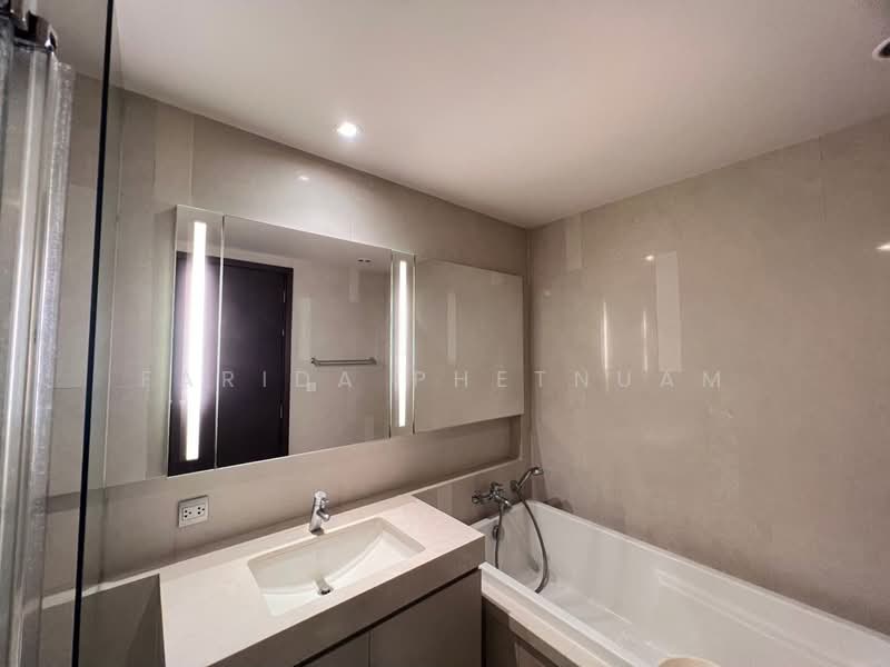 Quattro by Sansiri, Bangkok, 134 Thong Lo 4 Alley, Khlong Tan Nua, Watthana, Bangkok, 3 Bedrooms, 116 sqm, Condo For Sale, by Farida Phetnuam, 500419574 - DDproperty.com