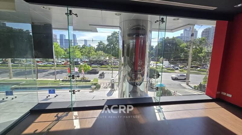 ให้เช่าพื้นที่สำนักงาน CTI Tower พร้อมกั้นห้องตกแต่งแล้ว ใจกลางเมือง ใกล้ BTS อโศก และ MRT สุขุมวิท, กรุงเทพ, คลองเตย, กรุงเทพ, 351 ตร.ม., สำนักงาน ให้เช่า, โดย Acute Realty Partner Co.,Ltd., 500419589 - DDproperty.com