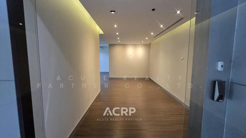 Partly furnished Office space for rent CTI Tower, closed to BTS Asoke and MRT Sukhumvit Station, Bangkok, Khlong Toei, Bangkok, , 351 sqm, Office Space For Rent, by Acute Realty Partner Co.,Ltd., 500419589 - DDproperty.com