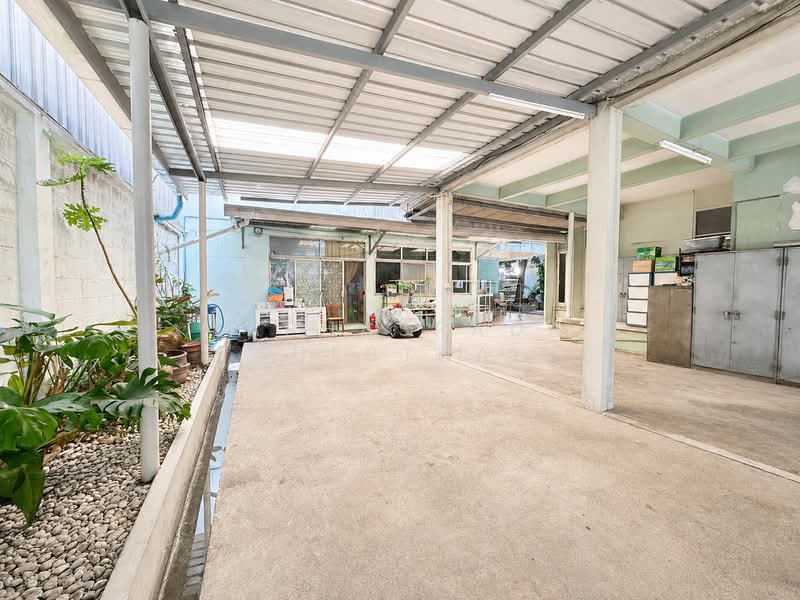 บ้านเดี่ยว ซอยอินทามระ (ถนนสุทธิสารวินิจฉัย), Bangkok, Samsen Nai, Phaya Thai, Bangkok, 7 Bedrooms, 700 sqm, Single Detached House For Sale, by Laphasrada Suebthai, 500419601 - DDproperty.com