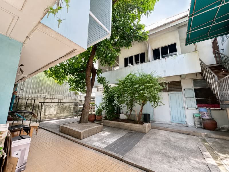 บ้านเดี่ยว ซอยอินทามระ (ถนนสุทธิสารวินิจฉัย), Bangkok, Samsen Nai, Phaya Thai, Bangkok, 7 Bedrooms, 700 sqm, Single Detached House For Sale, by Laphasrada Suebthai, 500419601 - DDproperty.com