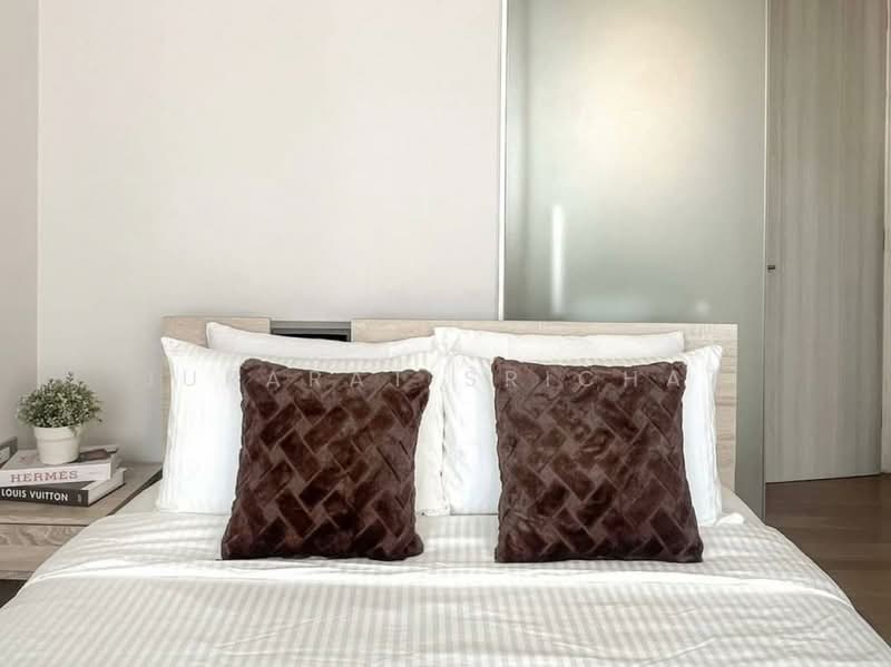 The Lumpini 24, Bangkok, Sukhumvit 24 Road, Khong Tan, Khlong Toei, Bangkok, 2 Bedrooms, 55 sqm, Condo For Rent, by Jurarat Srichat, 500419630 - DDproperty.com