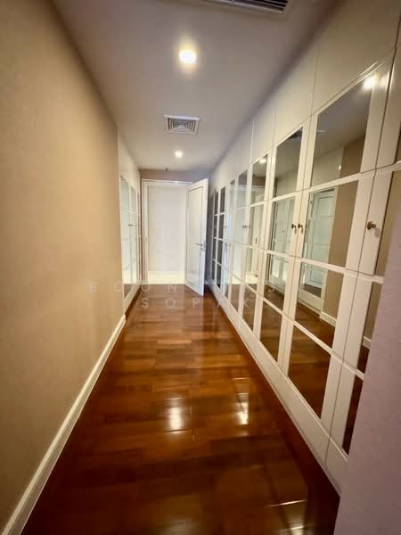 Hampton Thonglor 10, Bangkok, 324 Soi Thonglor 10, Sukhumvit Road, Khlong Tan Nua, Watthana, Bangkok, 4 Bedrooms, 232 sqm, Condo For Rent, by Boonraksa Sopak, 500419644 - DDproperty.com