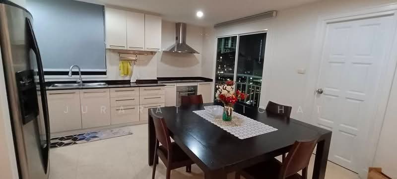 Lake Green, Bangkok, 199 Sukhumvit Soi 8, Khlong Toei, Bangkok, 2 Bedrooms, 127 sqm, Condo For Rent, by Jurarat Srichat, 500419661 - DDproperty.com