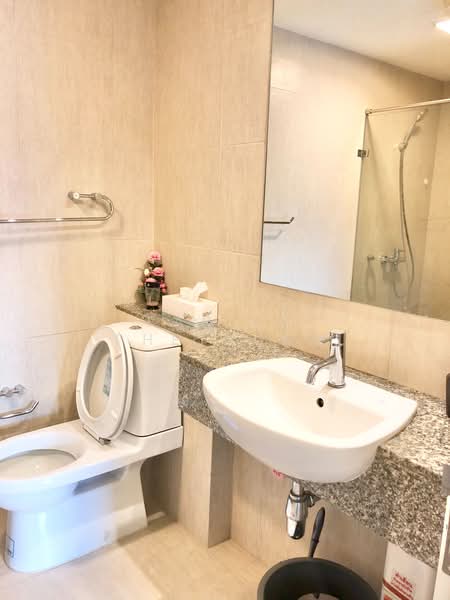 The Clover Thonglor Residence, Bangkok, Soi Sukhumvit 55, Khlong Tan Nua, Watthana, Bangkok, 1 Bedroom, 45 sqm, Condo For Sale, by Farida Phetnuam, 500419663 - DDproperty.com