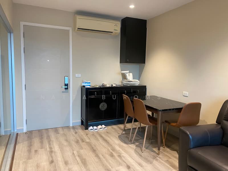 Centric Sathorn-St Louis, Bangkok, Sathorn Nua Road, Yan Nawa, Sathon, Bangkok, 2 Bedrooms, 61 sqm, Condo For Rent, by Natta Buromsee, 500419723 - DDproperty.com