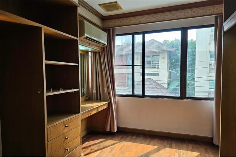 Park Pavillion, Bangkok, Phahonyothin Rd, Samsen Nai, Phaya Thai, Bangkok, 2 Bedrooms, 193 sqm, Condo For Sale, by Jurarat Srichat, 500419733 - DDproperty.com