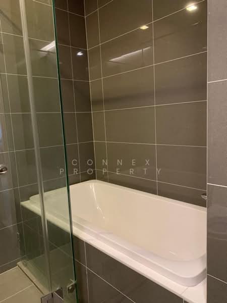 M Thonglor 10, Bangkok, 9 Soi Ekkamai 12, Ekkamai Road, Khlong Tan Nua, Watthana, Bangkok, 2 Bedrooms, 57 sqm, Condo For Rent, by Connex Property, 500419740 - DDproperty.com