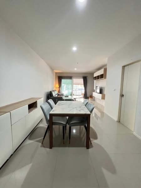 Baan Klang Muang Suanluang, Bangkok, On Nut Road, Dok Mai, Prawet, Bangkok, 3 Bedrooms, 220 sqm, Townhouse For Rent, by Thitirut Jamsuvun, 500419780 - DDproperty.com