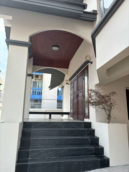 บ้านเดี่ยว ย่านจตุจักร, กรุงเทพ, จันทรเกษม, จตุจักร, กรุงเทพ, 200 ตร.ม., บ้านเดี่ยว ให้เช่า, โดย Thiti Boonchurn, 500419784 - DDproperty.com