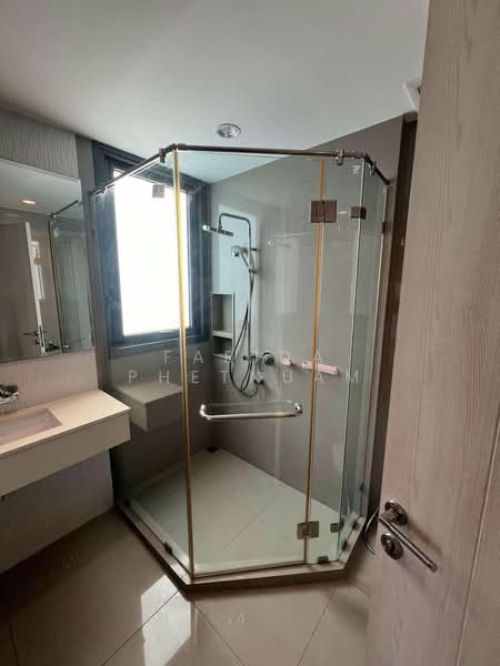 Rhythm Sukhumvit 42, Bangkok, Soi Sukhumvit 42, Sukhumvit Road, Phra Kanong, Khlong Toei, Bangkok, 2 Bedrooms, 78 sqm, Condo For Rent, by Farida Phetnuam, 500419793 - DDproperty.com