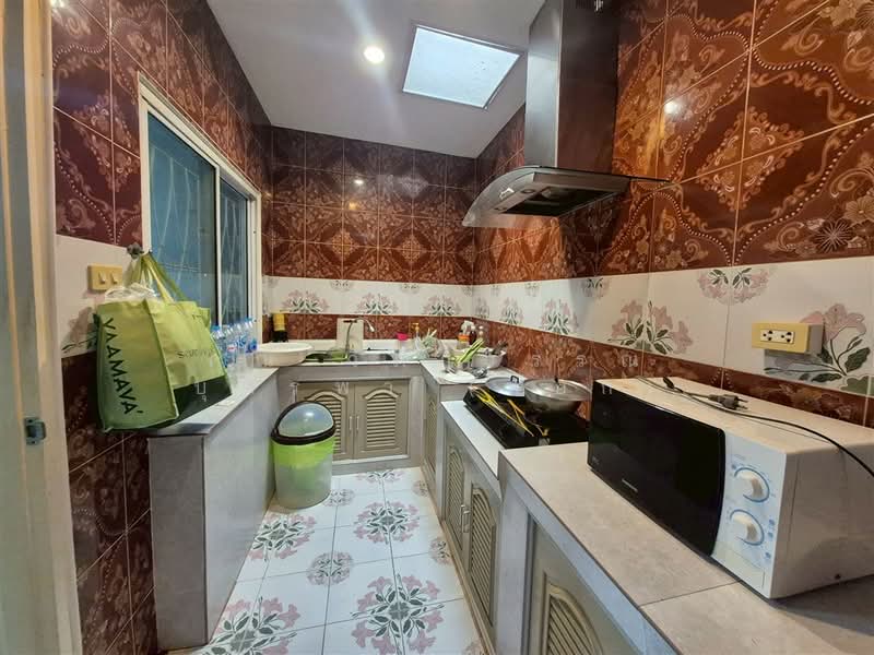 Thaisombul 3, Pathum Thani, Yothathikan Khu Khot - Klong Luang Road, Khlong Sam, Khlong Luang, Pathum Thani, 3 Bedrooms, 120 sqm, Townhouse For Sale, by คุณ วิภาวรรณ บุตรพา (หยก), 500419796 - DDproperty.com