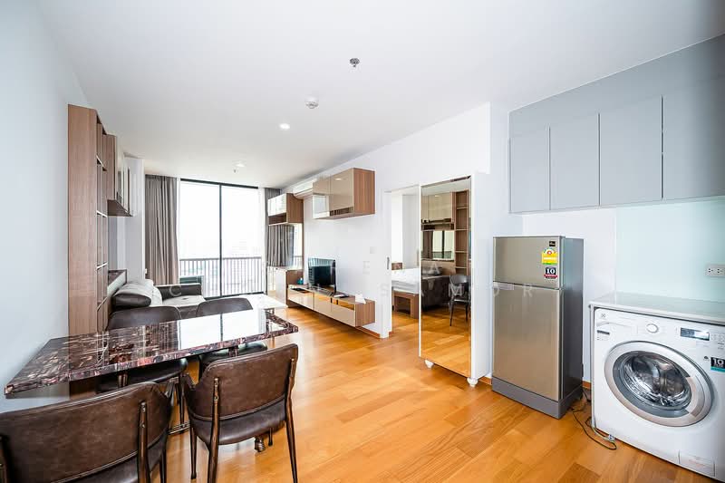 Noble Revo Silom, Bangkok, 88 Soi Surasak Surasak Road, Silom, Bang Rak, Bangkok, 1 Bedroom, 51 sqm, Condo For Rent, by Sarena Choengsamor, 500419802 - DDproperty.com