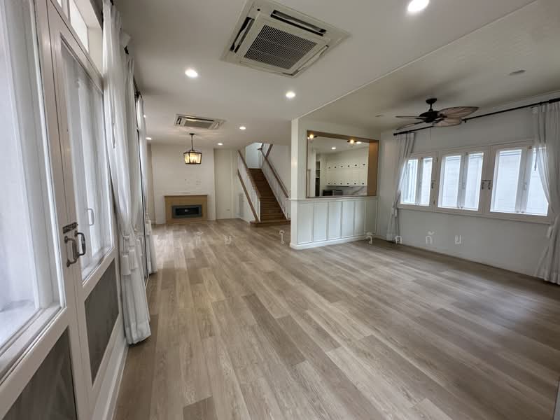 House to rent sukhumvit12, Bangkok, สุขุมวิท12, Khlong Toei, Bangkok, 5 Bedrooms, 250 sqm, Single Detached House For Rent, by เถกิงชัย โคววิกกัย, 500419816 - DDproperty.com