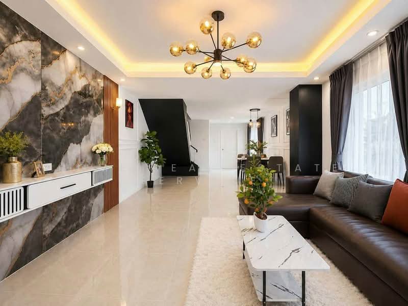 Baan Ngam Charoen 15 Pattaya, Chon Buri (Pattaya), 108 113, Nong Pla Lai, Bang Lamung District, Chon Buri, Nong Pla Lai, Bang Lamung (Pattaya), Chon Buri (Pattaya), 2 Bedrooms, 220 sqm, Townhouse For Sale, by HOME Real Estate Service, 500419835 - DDproperty.com