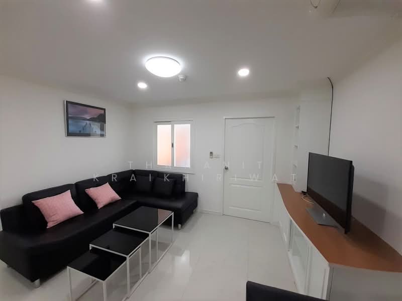 Supalai Place Sukhumvit 39, Bangkok, 175-179 Soi Sukhumvit 39 Sukhumvit Road, Khlong Tan Nua, Watthana, Bangkok, 2 Bedrooms, 74 sqm, Condo For Sale, by Thananit Kraikhiriwat, 500419838 - DDproperty.com