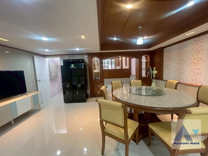 Home Office, Pet friendly Warm and Timeless Home with Rich Wood Interior in Sathorn, กรุงเทพ, ทุ่งวัดดอน, สาทร, กรุงเทพ, 350 ตร.ม., บ้านเดี่ยว ให้เช่า, โดย บริษัท แอคคอม เอเซีย จำกัด, 500419854 - DDproperty.com