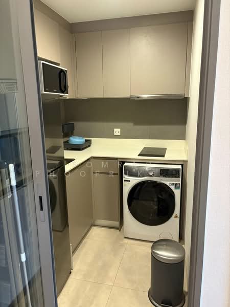 Whizdom Connect Sukhumvit, Bangkok, 1 Soi Piyibut 1, Sukhumvit Road, Bang Na, Bangkok, 1 Bedroom, 39 sqm, Condo For Sale, by Somrad Phoopruksachart, 500419859 - DDproperty.com
