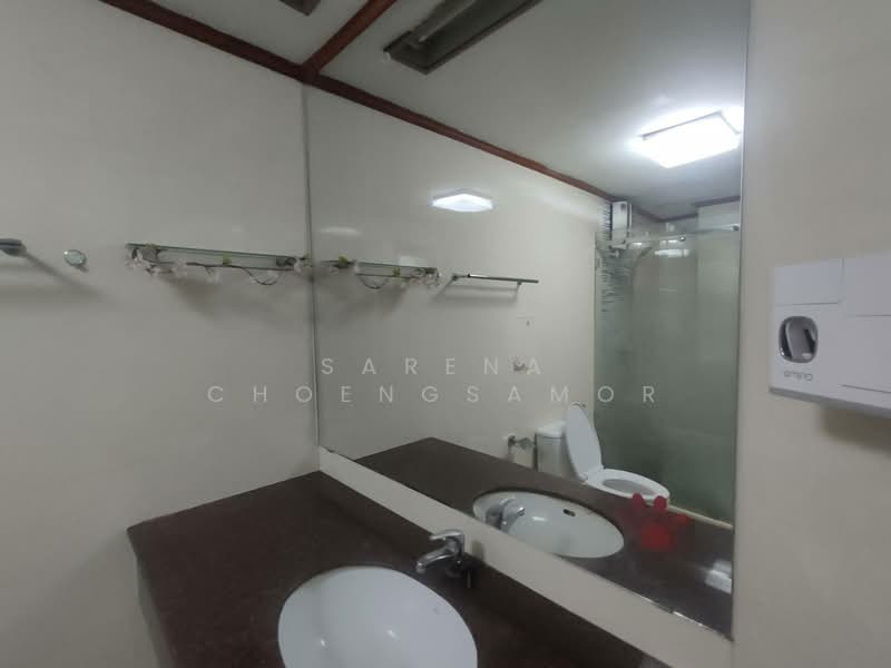 Fifty Fifth Tower : ฟิฟตี้ฟิฟท์ ทาวเวอร์, กรุงเทพ, 84 ซอยสุขุมวิท 55 ถนนสุขุมวิท, คลองตันเหนือ, วัฒนา, กรุงเทพ, 196 ตร.ม., คอนโด ให้เช่า, โดย Sarena Choengsamor, 500419861 - DDproperty.com