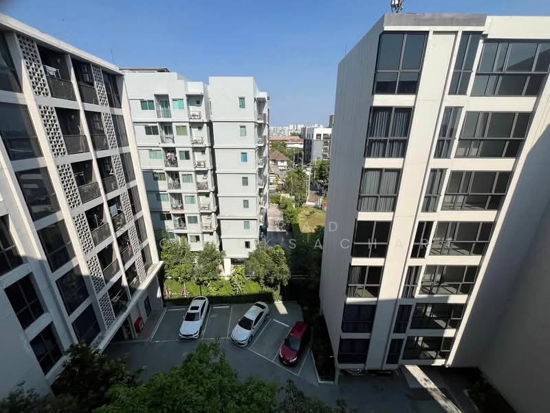 Chambers On-Nut Station, Bangkok, Soi Sukhumvit 81, Sukhumvit Road, Phra Kanong Nua, Watthana, Bangkok, 2 Bedrooms, 35 sqm, Condo For Rent, by Somrad Phoopruksachart, 500419889 - DDproperty.com