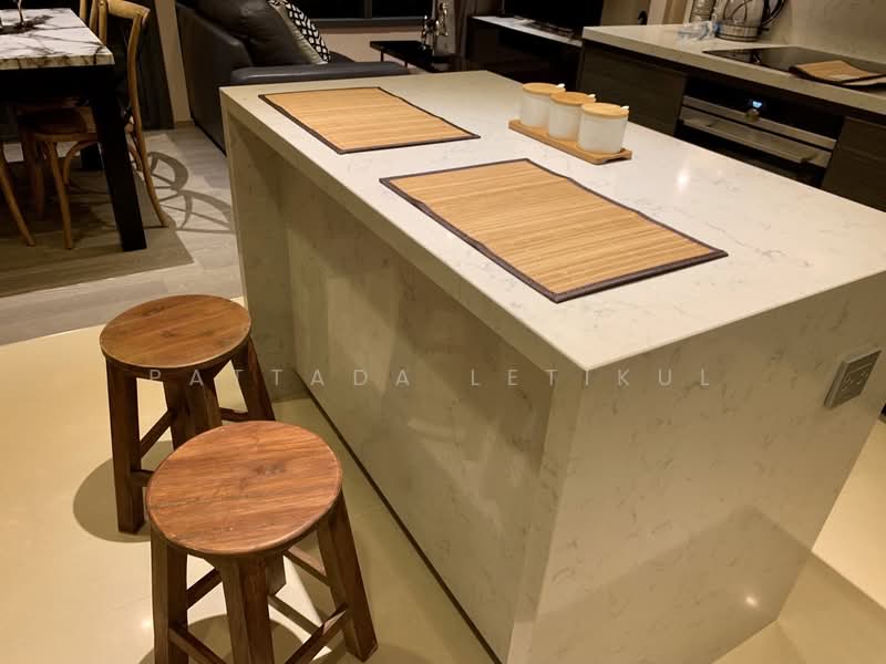 The Esse Asoke, Bangkok, 333 Soi Sukhumvit 21, Sukhumvit Road, Khlongtoei Nua, Watthana, Bangkok, 2 Bedrooms, 75 sqm, Condo For Rent, by Pattada Letikul, 500419991 - DDproperty.com
