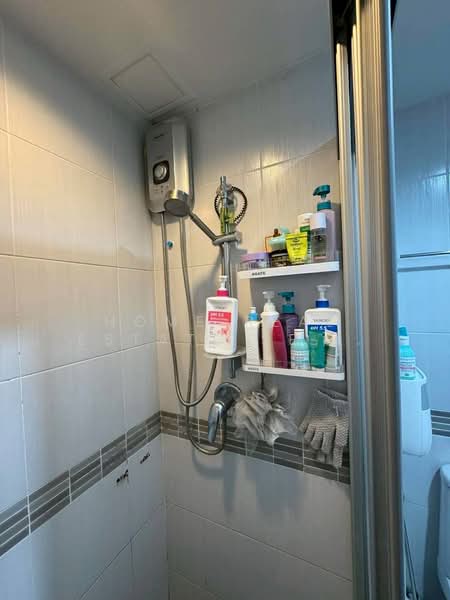 Lumpini Park Rama 9-Ratchada, Bangkok, 888 Chaturathit Road, Bang Kapi, Huai Khwang, Bangkok, 1 Bedroom, 27 sqm, Condo For Sale, by HOME Real Estate Service, 500420002 - DDproperty.com