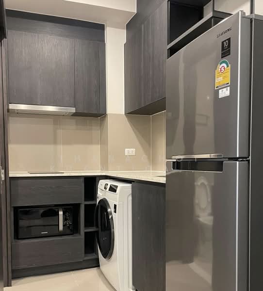 XT Huaikhwang, Bangkok, 244 Ratchadaphisek Road, Huai Khwang, Bangkok, 1 Bedroom, 35 sqm, Condo For Sale, by Thanachot Khantigamongun, 500420018 - DDproperty.com