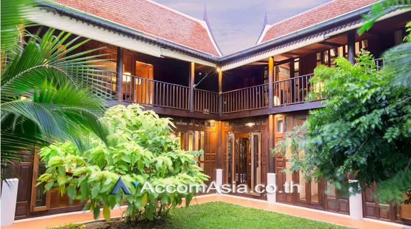 Home Office, Private Swimming Pool 5 Bedrooms House for Rent in Sukhumvit, Bangkok near BTS Udomsuk, Bangkok, Khlong Tan Nua, Watthana, Bangkok, 5 Bedrooms, 350 sqm, Single Detached House For Rent, by Accom Asia, 500420020 - DDproperty.com