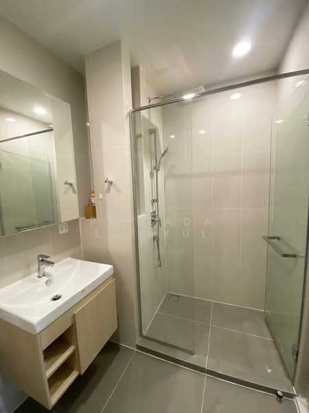 Oka Haus Sukhumvit 36, Bangkok, 3399 Rama 4 Road, Khong Tan, Khlong Toei, Bangkok, 1 Bedroom, 34 sqm, Condo For Sale, by Pattada Letikul, 500420029 - DDproperty.com