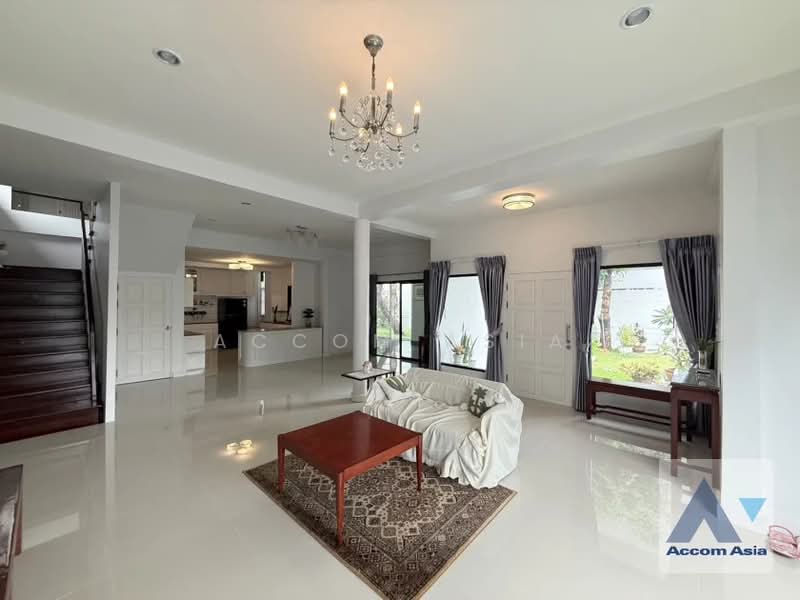 Private Swimming Pool 3 Bedrooms House for Rent in Sukhumvit, Bangkok near BTS Phra khanong, กรุงเทพ, คลองตันเหนือ, วัฒนา, กรุงเทพ, 300 ตร.ม., บ้านเดี่ยว ให้เช่า, โดย Accom Asia, 500420035 - DDproperty.com