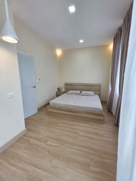 Golden Town Sukhumvit Lasalle, Samut Prakan, สุขุมวิท113, Samrong Nua, Muang Samut Prakarn, Samut Prakan, 3 Bedrooms, 106 sqm, Townhouse For Rent, by Ulaiwan Boonsiri, 500420042 - DDproperty.com