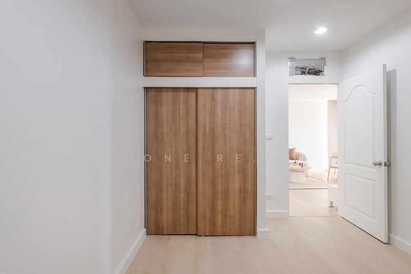 S Condo Sukhumvit 50, Bangkok, 1332 Sukhumvit 50 Aly, Phra Kanong, Khlong Toei, Bangkok, 2 Bedrooms, 60 sqm, Condo For Sale, by One Re., 500420094 - DDproperty.com
