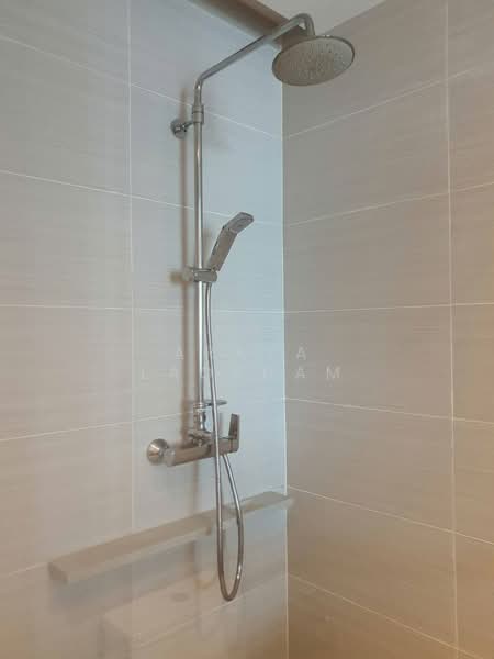 Siri At Sukhumvit, Bangkok, 902 Sukhumvit Road, Phra Kanong, Khlong Toei, Bangkok, 1 Bedroom, 52 sqm, Condo For Rent, by Araya Laokham, 500420095 - DDproperty.com
