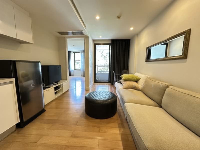 Collezio Sathorn-Pipat, Bangkok, 41 Soi Pipat 1 Silom Road, Silom, Bang Rak, Bangkok, 1 Bedroom, 44 sqm, Condo For Rent, by Connex Property, 500420121 - DDproperty.com
