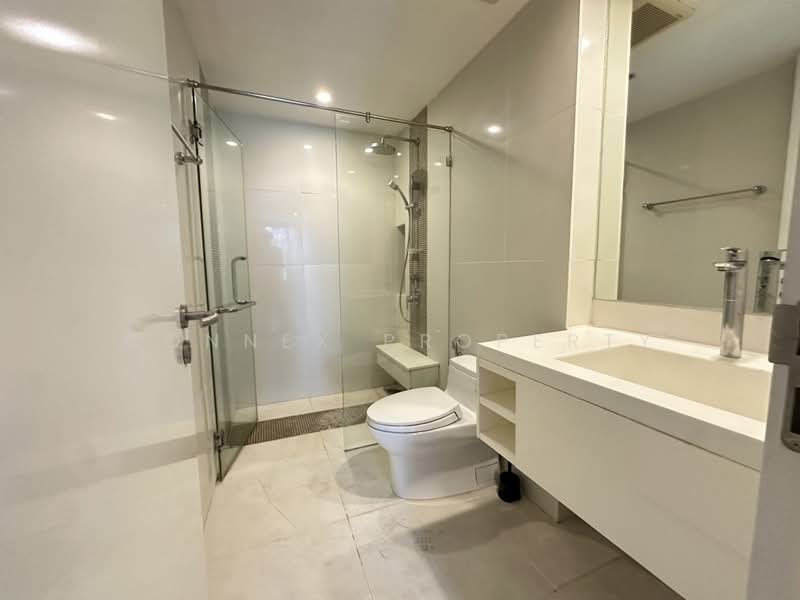 Collezio Sathorn-Pipat, Bangkok, 41 Soi Pipat 1 Silom Road, Silom, Bang Rak, Bangkok, 1 Bedroom, 44 sqm, Condo For Rent, by Connex Property, 500420121 - DDproperty.com