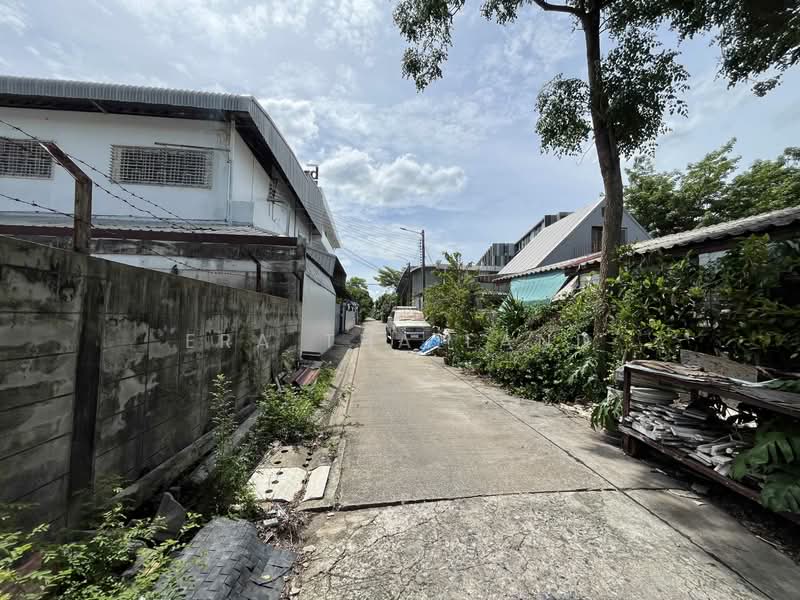 [ขาย] ที่ดินผืนใหญ่ 10.5 ไร่ (รวม 4 แปลง) ทำเลทองรามอินทรา-เสรีไทย (มีนบุรี), Bangkok, Min Buri, Bangkok, , 18,000 sqm, Land For Sale, by ERA Thailand, 500420146 - DDproperty.com