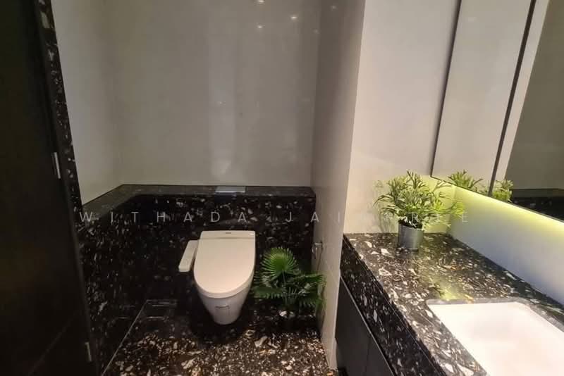 BEATNIQ Sukhumvit 32, Bangkok, Soi Sukhumvit 32, Sukhumvit Road, Khong Tan, Khlong Toei, Bangkok, 1 Bedroom, 57 sqm, Condo For Rent, by Withada Jaiarree, 500420171 - DDproperty.com