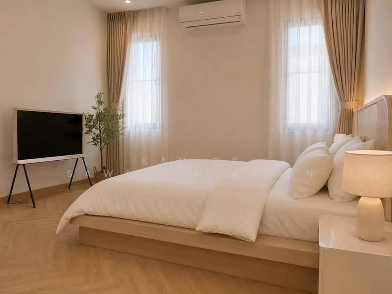 Baan Suan Prinsiri, Bangkok, Khlong Kum, Bueng Kum, Bangkok, 4 Bedrooms, 250 sqm, Single Detached House For Rent, by Sanick Sawaisanyakorn, 500420183 - DDproperty.com