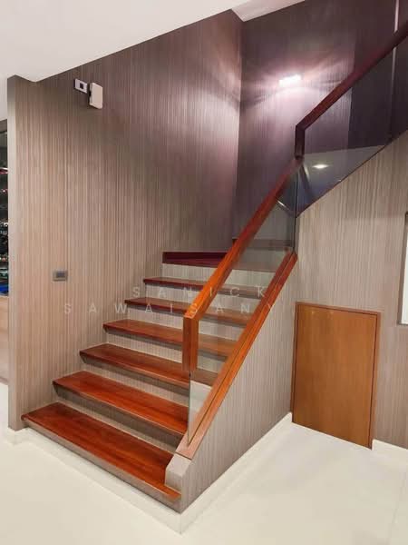 The Gallery House Pattern, Bangkok, 230/145 Lat Phrao, Intersection 31, Jom Phon, Chatuchak, Bangkok, 5 Bedrooms, 400 sqm, Single Detached House For Sale, by Sanick Sawaisanyakorn, 500420198 - DDproperty.com
