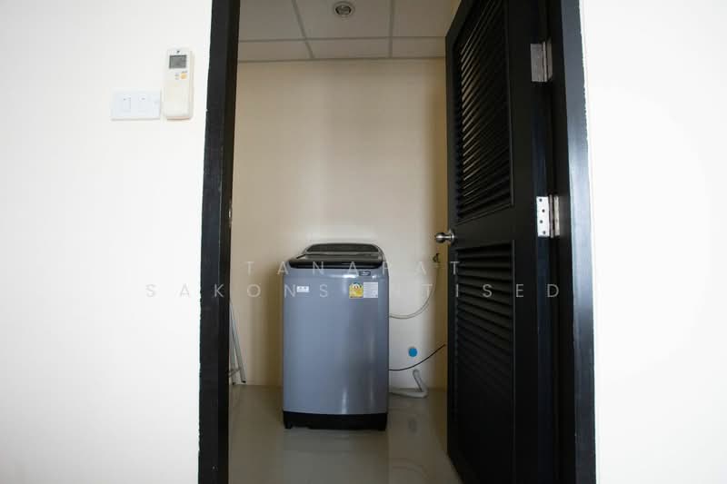 42 Grand Residence, Bangkok, 24 Soi Sukhumvit 42, Phra Kanong, Khlong Toei, Bangkok, 1 Bedroom, 70 sqm, Apartment For Rent, by Tanapat Sakonsontised, 500420242 - DDproperty.com