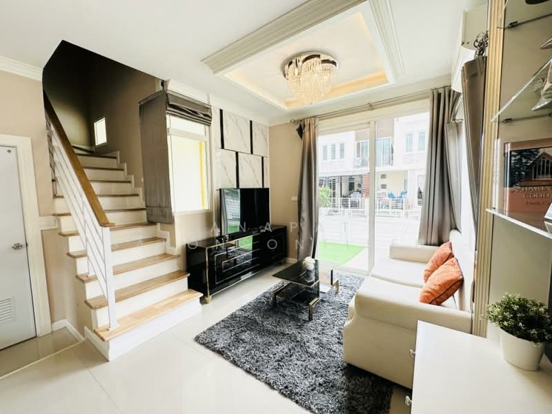 undefined, Bangkok, Lat Krabang, Bangkok, 4 Bedrooms, 220 sqm, Townhouse For Sale, by Tanapat Sakonsontised, 500420249 - DDproperty.com