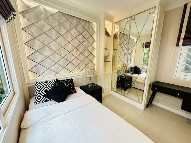 undefined, Bangkok, Lat Krabang, Bangkok, 4 Bedrooms, 220 sqm, Townhouse For Sale, by Tanapat Sakonsontised, 500420249 - DDproperty.com