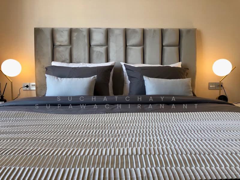 The Esse Asoke, Bangkok, 333 Soi Sukhumvit 21, Sukhumvit Road, Khlongtoei Nua, Watthana, Bangkok, 1 Bedroom, 37 sqm, Condo For Rent, by Suchatchaya Supawachiranant, 500420251 - DDproperty.com