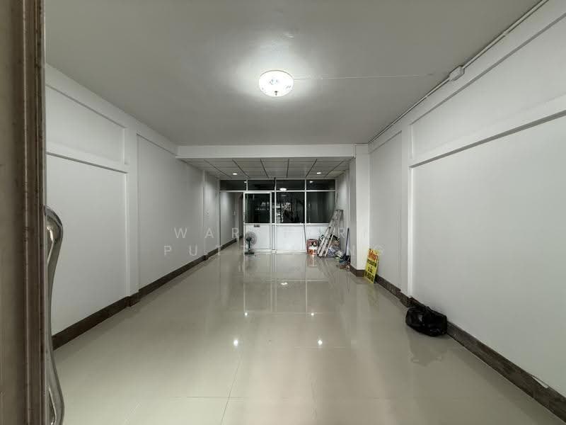 ประชาราษฎร์บำเพ็ญ26, กรุงเทพ, สามเสนนอก, ห้วยขวาง, กรุงเทพ, 100 ตร.ม., ทาวน์เฮ้าส์ ให้เช่า, โดย Waraporn Puttapong, 500420259 - DDproperty.com