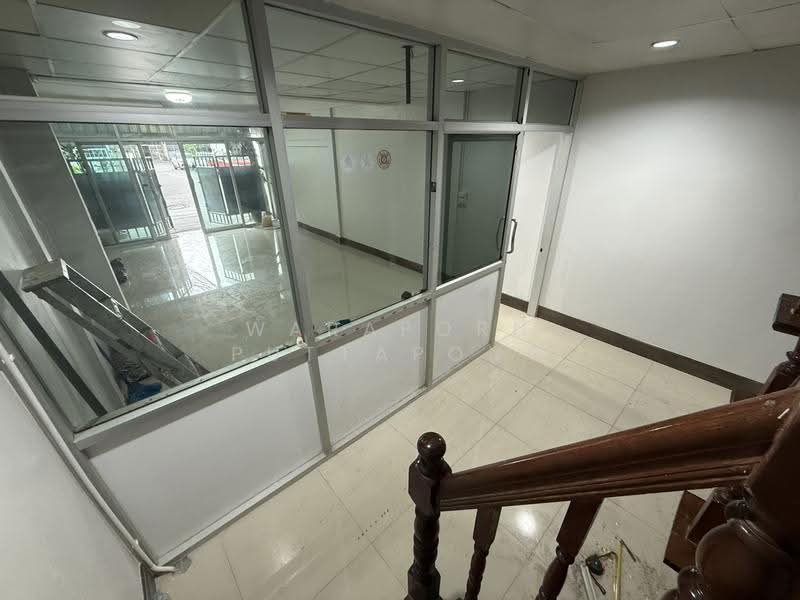 ประชาราษฎร์บำเพ็ญ26, กรุงเทพ, สามเสนนอก, ห้วยขวาง, กรุงเทพ, 100 ตร.ม., ทาวน์เฮ้าส์ ให้เช่า, โดย Waraporn Puttapong, 500420259 - DDproperty.com