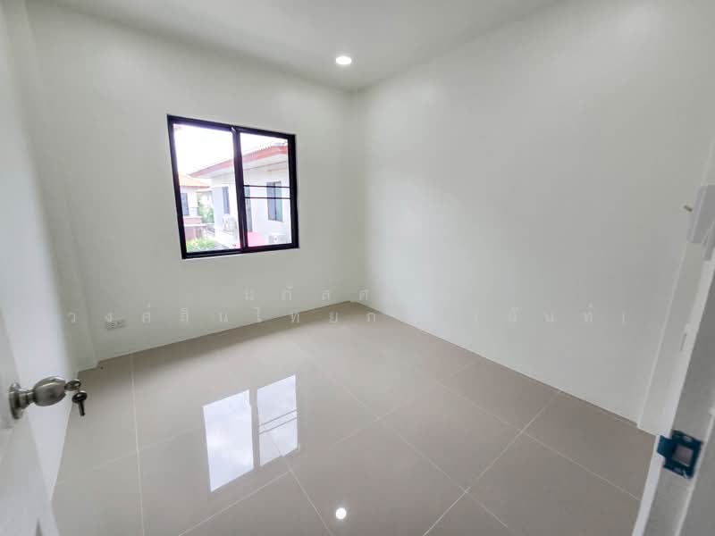 Baan Fah Piyarom Premier Park Phase 10, Pathum Thani, Bung Kham Proi, Lam Luk Ka, Pathum Thani, 3 Bedrooms, 100 sqm, Townhouse For Sale, by นภัสศรณ์ วงศ์สินไทยกร (นันท์), 500420273 - DDproperty.com