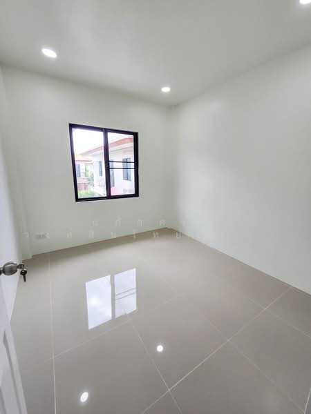 บ้านฟ้าปิยรมย์ พรีเมียร์ พาร์ค เฟส 10 : Baan Fah Piyarom Premier Park Phase 10, ปทุมธานี, บึงคำพร้อย, ลำลูกกา, ปทุมธานี, 100 ตร.ม., ทาวน์เฮ้าส์ ขาย, โดย นภัสศรณ์ วงศ์สินไทยกร (นันท์), 500420273 - DDproperty.com